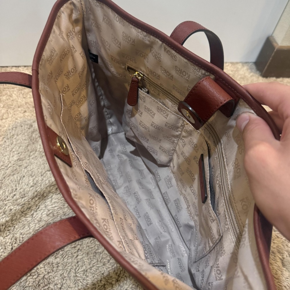 Michael‎ Kors Studded Saffiano Leather Shoulder Tote Womens Brown Gold 35F7JDT1L - Picture 6 of 8